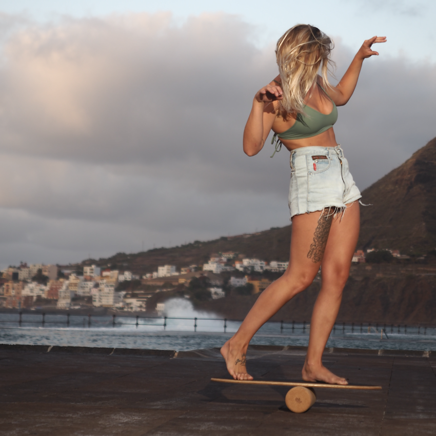 
                  
                    Balance Board mit Rolle | Surf
                  
                